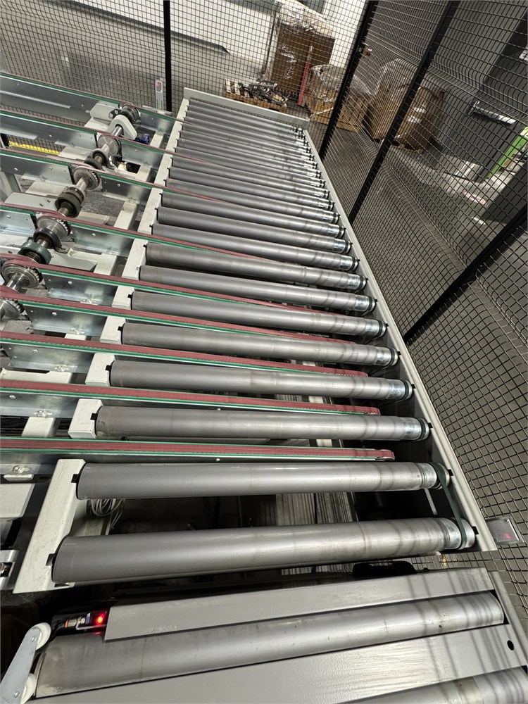 CVM Powered Roller Conveyor and Belt Cross Transfer