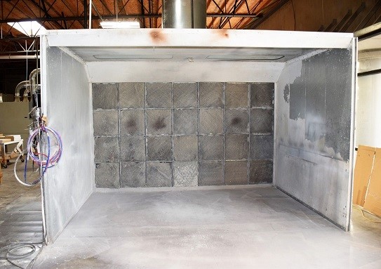 LOT# 006 AFC SPRAY BOOTH MODEL #F128 FLOOR FILTER BOOTH,* 12'W X 8'D X 8'H, 230V
