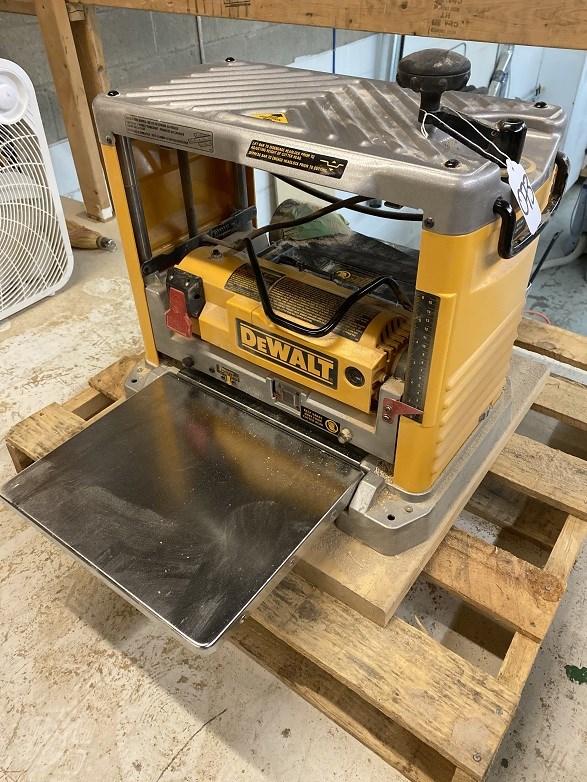 Dewalt "DW734" Thickness Planer -  Collingwood, ON