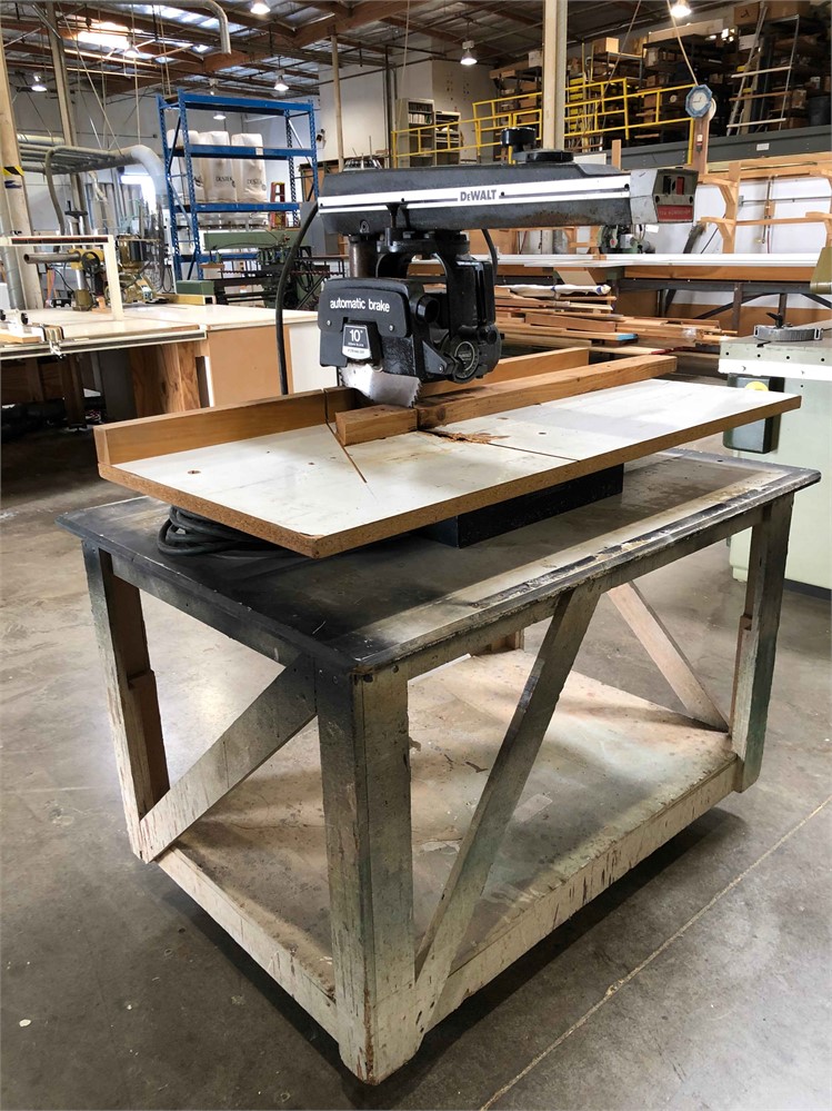 Delta Radial Arm Saw with Cart
