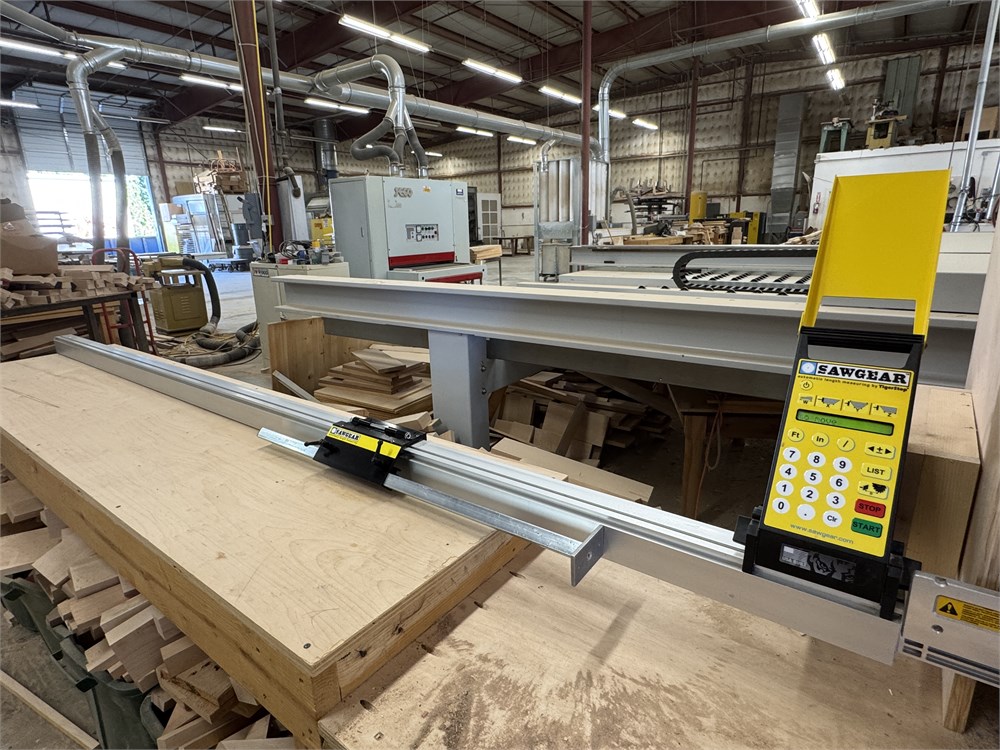 SawGear "SG08" Automated Stop Manufactured by TigerStop