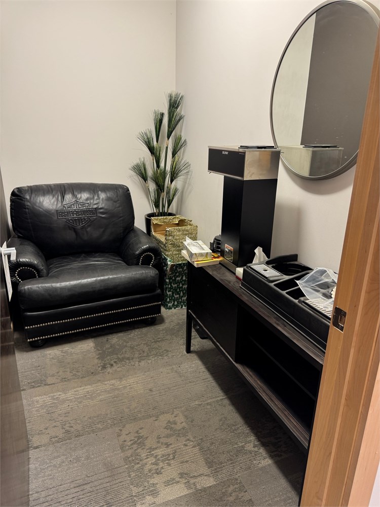 Contents of Room - As Pictured