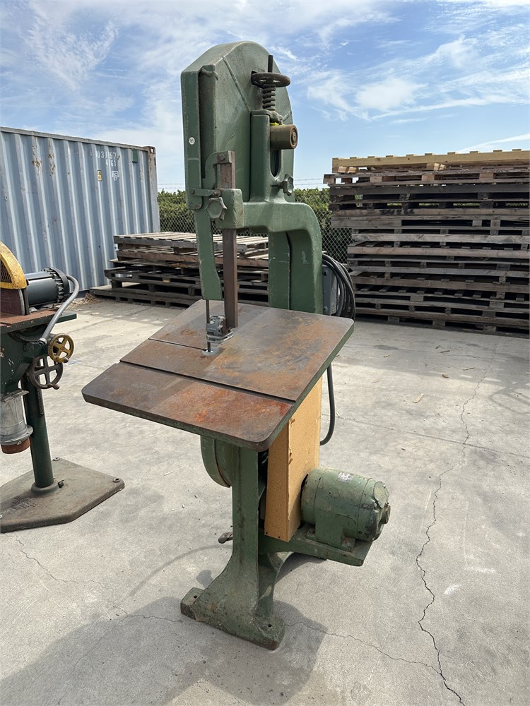 Davis & Wells 20" Band Saw