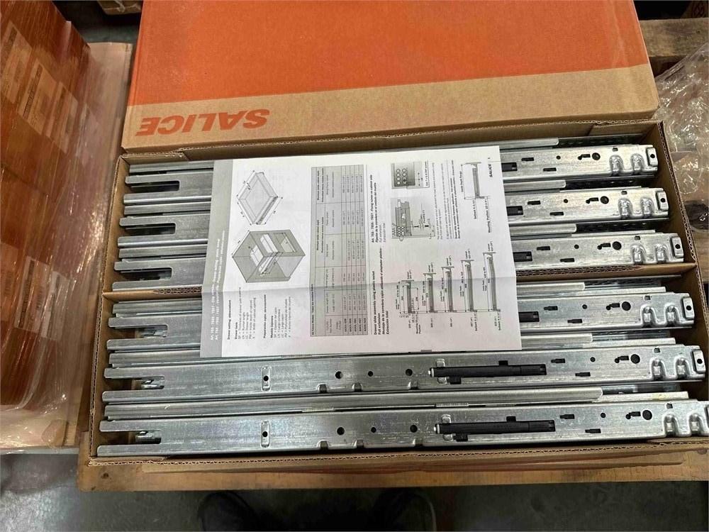 Pallet of Salice "755/533" Full Ex Soft Close - 21" Drawer Slides (New in Boxes)