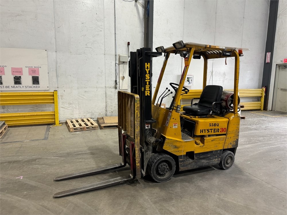 Hyster "S30XL" Industrial Forklift