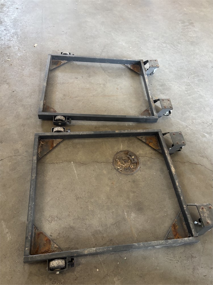(2) Mobile Machine Bases
