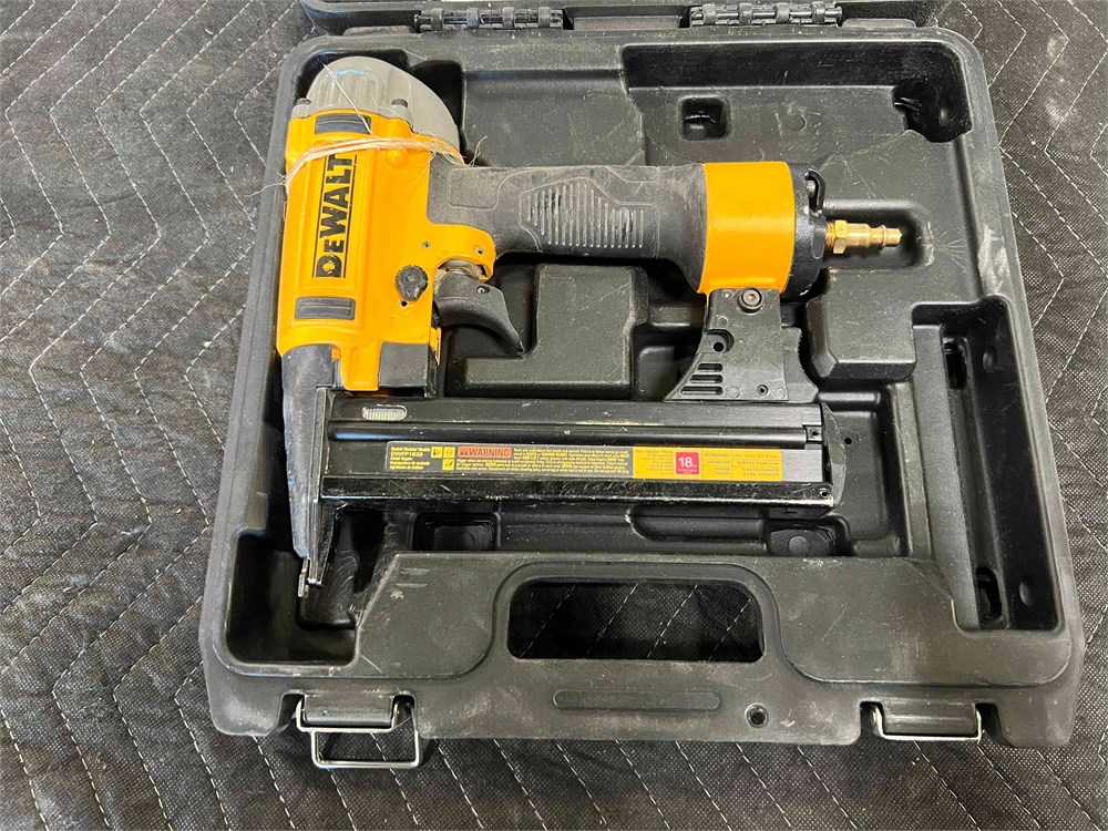 DeWalt Pneumatic Nailer