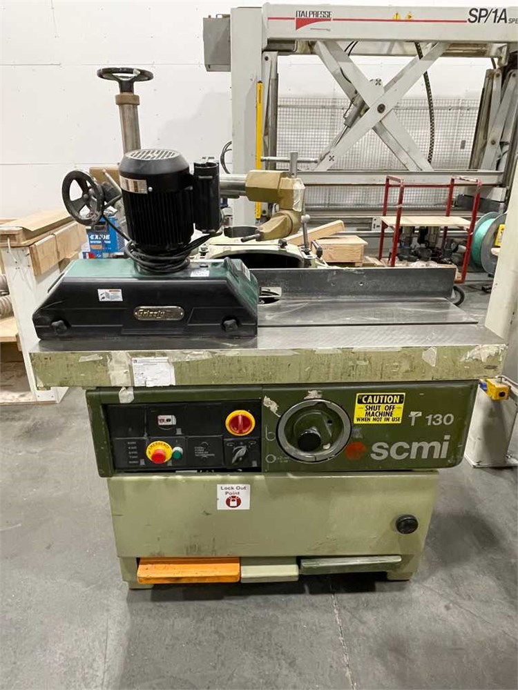 SCMI "T130-N" Shaper with Grizzly "G1096" Powerfeeder