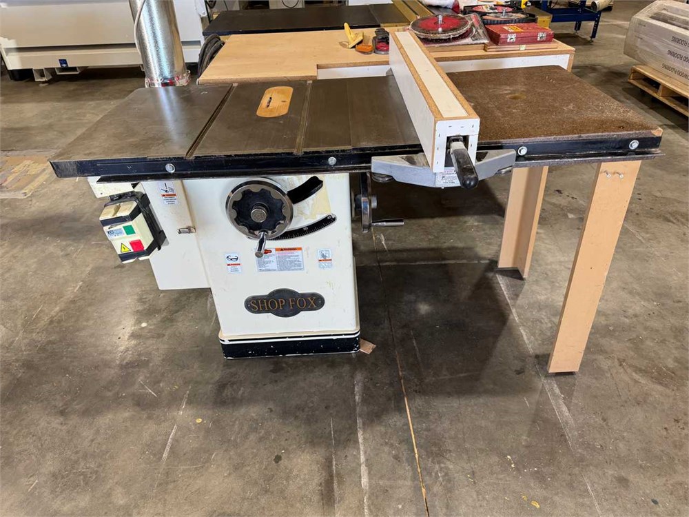 Shop Fox "W1677" Table Saw