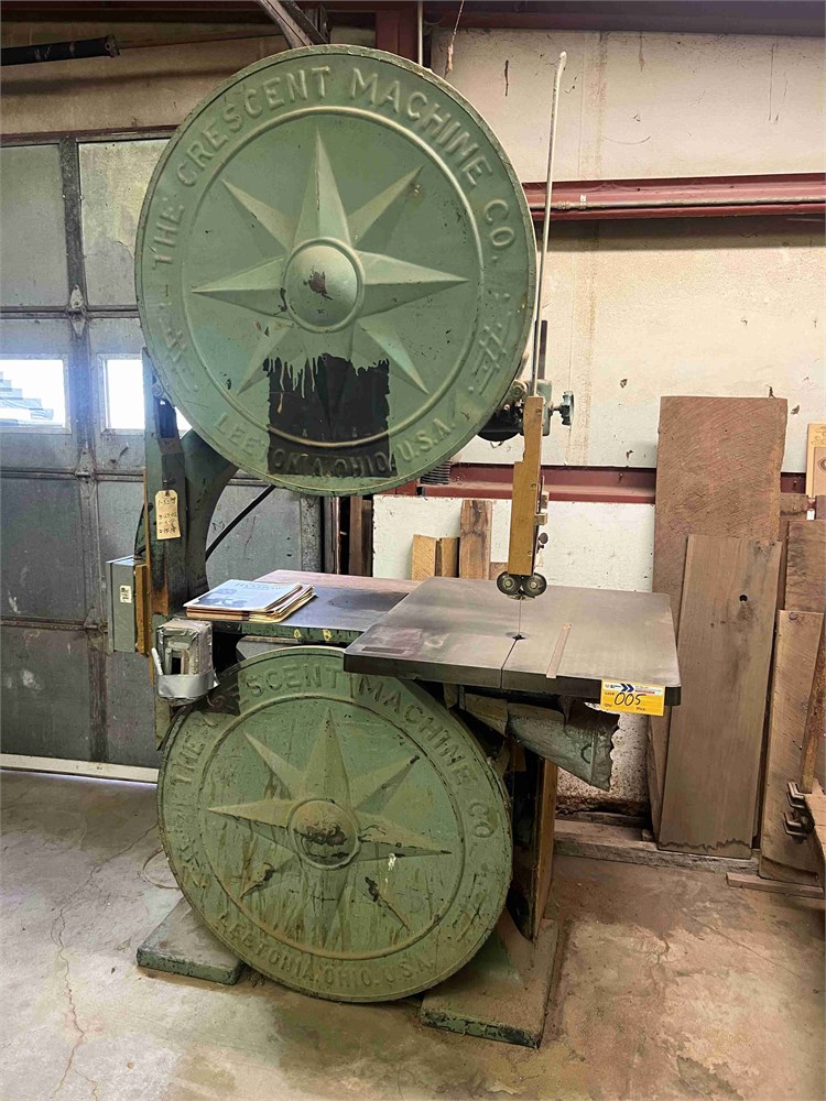 Crescent Machinery 35" Band Saw