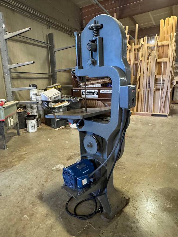 Davis & Wells 20" Band Saw