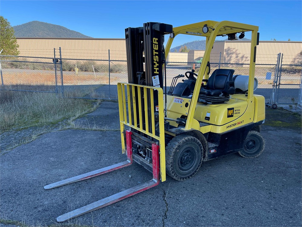 Hyster "H50XT" Forklift (Only 173 hours!)