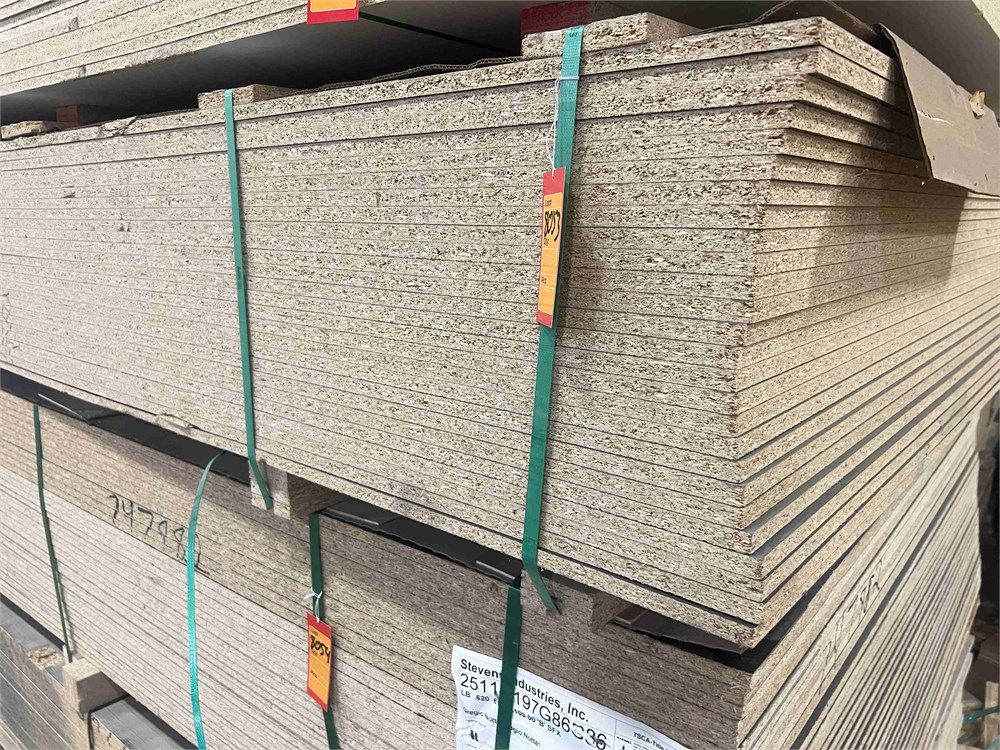 5/8" x 5' x 9' Laminated Particle Board