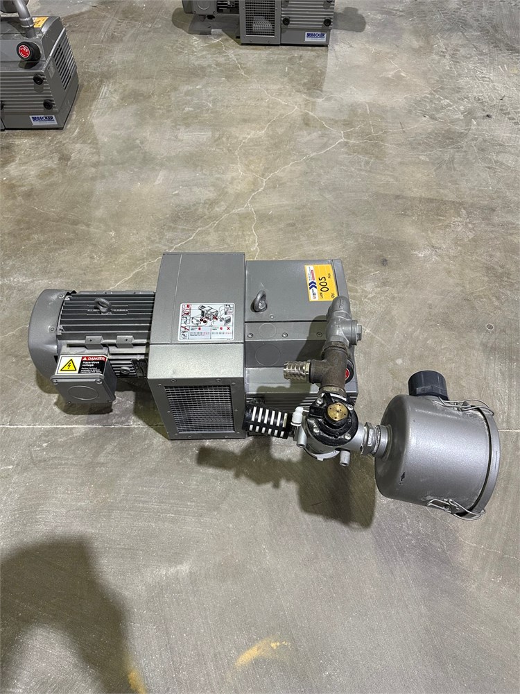 Becker "Picchio 2200" Vacuum pump