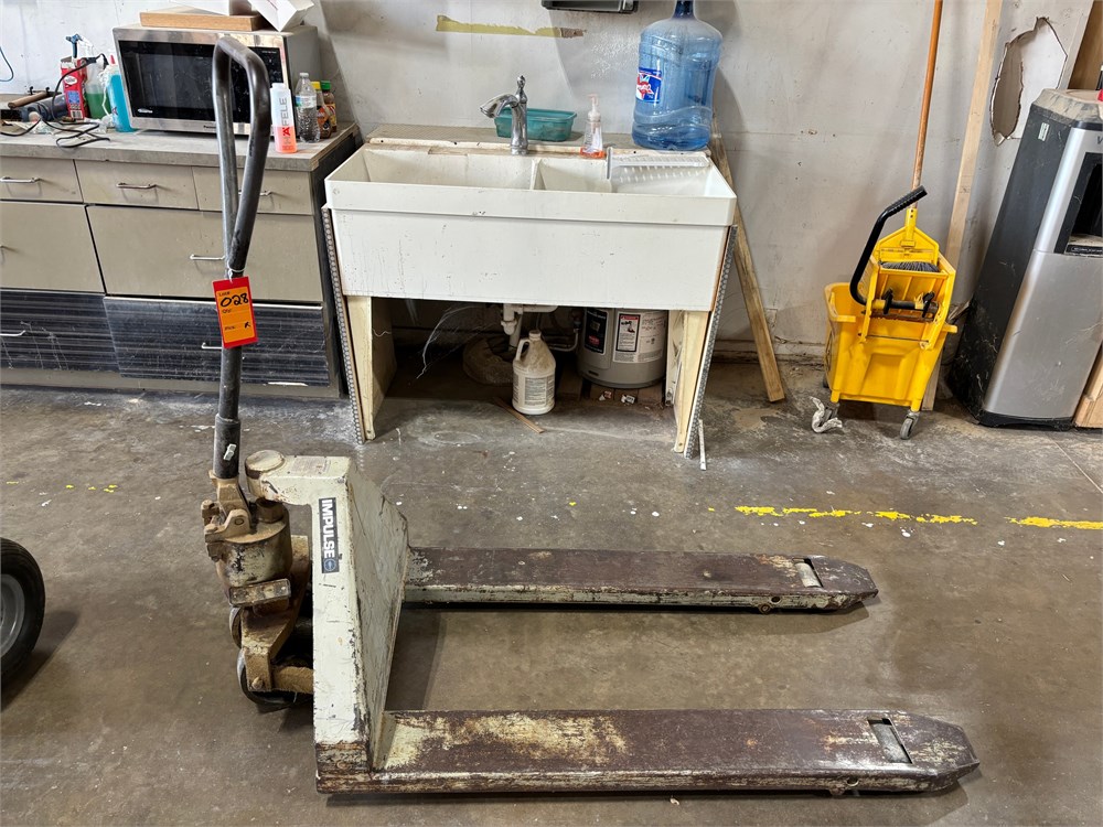 Impulse Pallet Jack