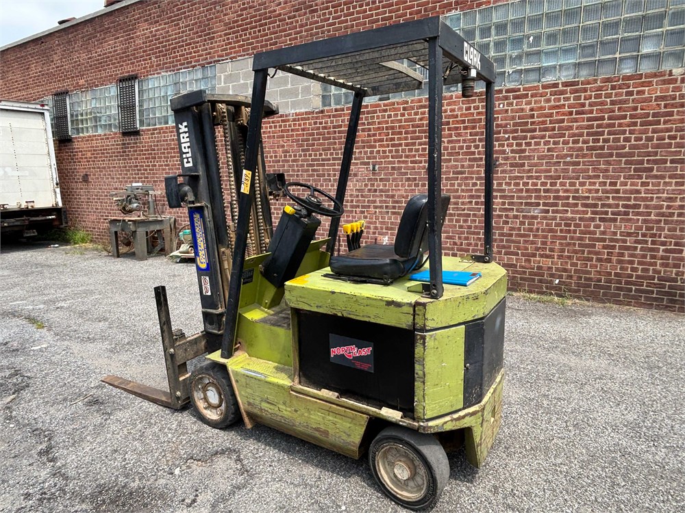 Clark Forklift