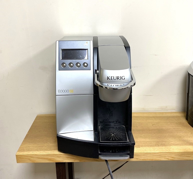 Keurig "B3000SE" Coffee Maker