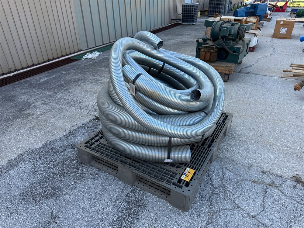 Lot of Metal Flex Hose as pictured