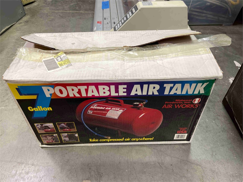 Midwest Products Portable Air Tank (new in box)