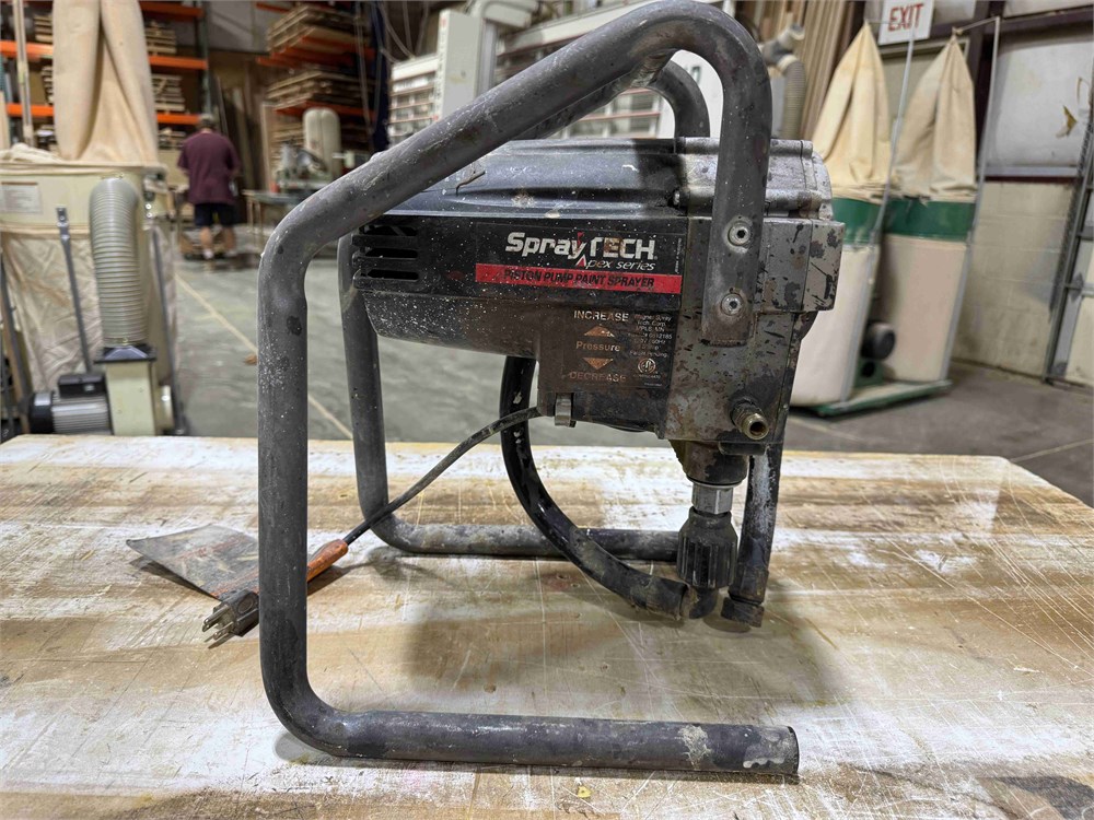 Spray Tech Piston Pump Paint Sprayer