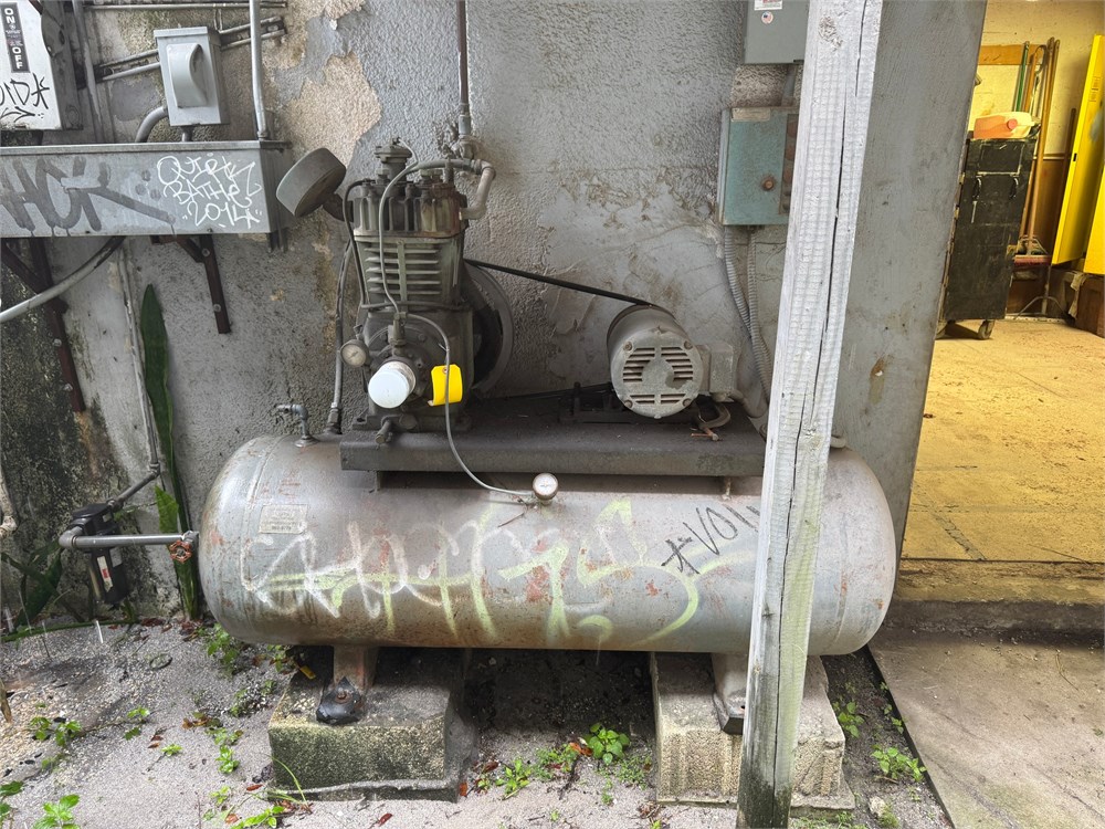 Quincy Air Compressor