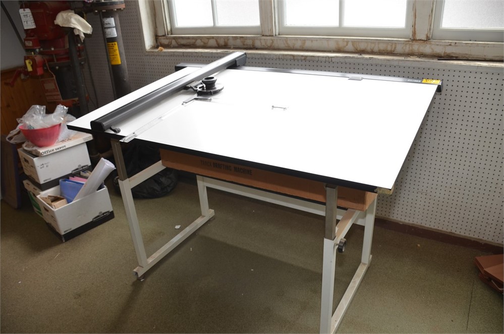 Vemco "630" Drafting Table