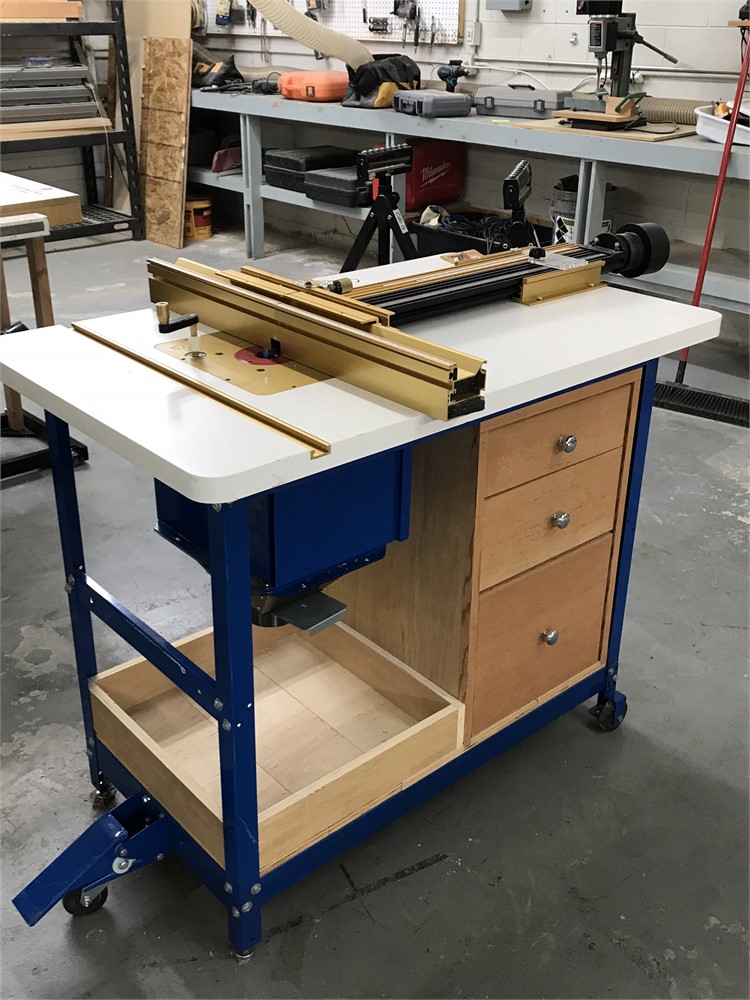 Woodpecker Router Table with Incra Fence