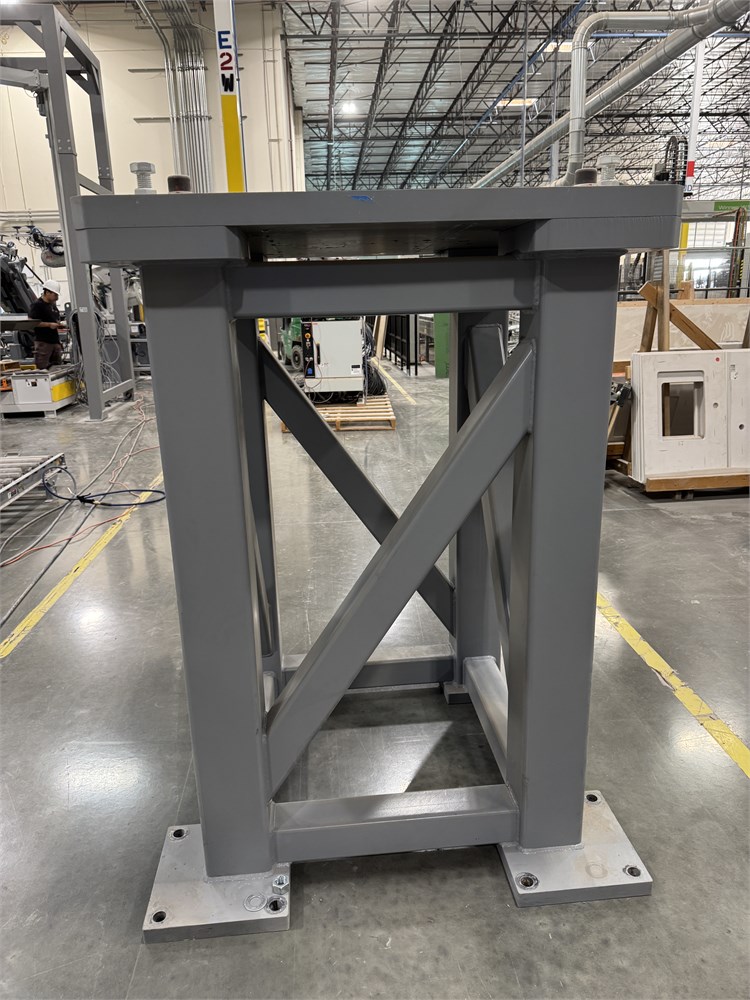 Bastian Robotics Stand