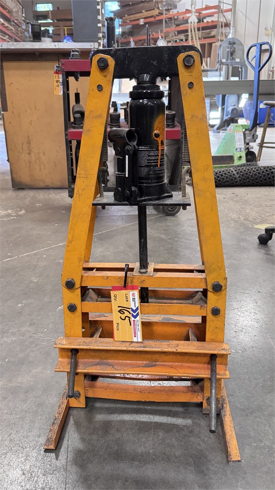 Husky Bottle Jack Press