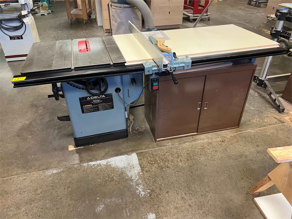 Delta "64-806" 10" table saw