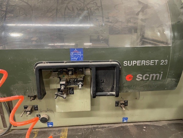 SCMI "Superset 23" Moulder