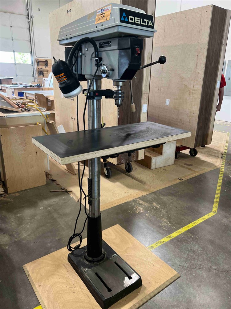 Delta "17-950L" Drill Press