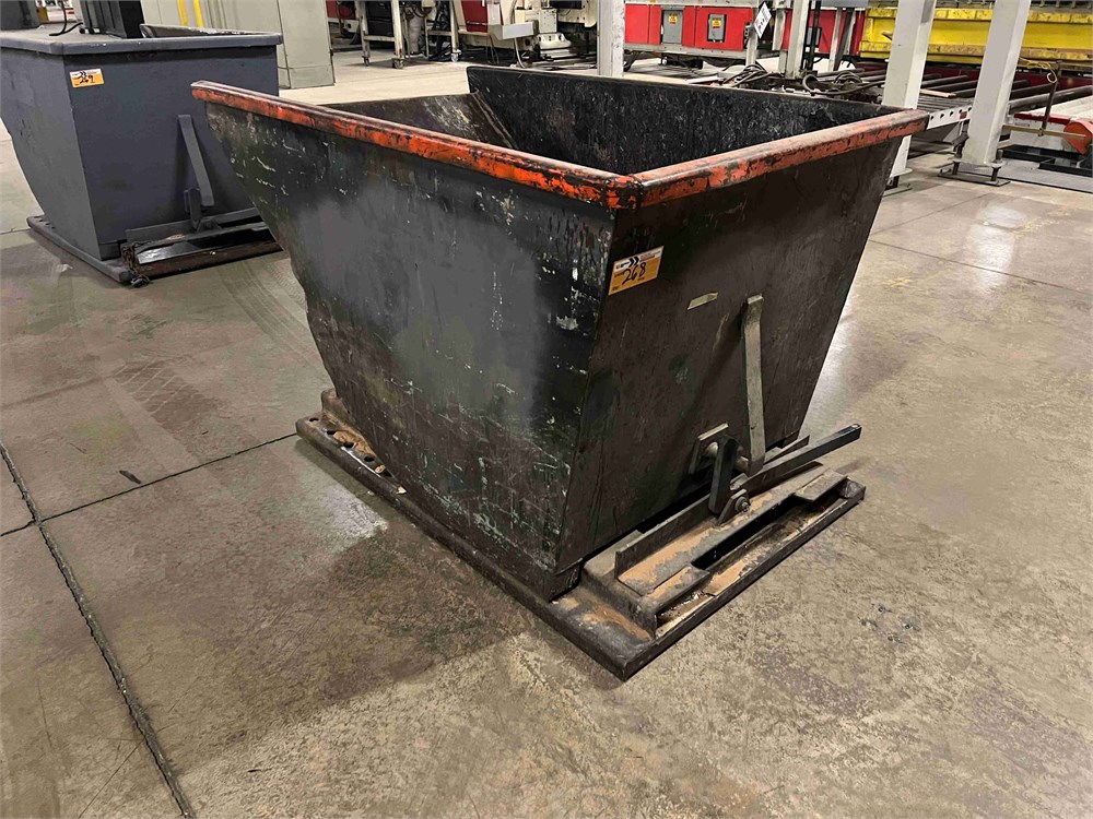 Self Dumping Hopper