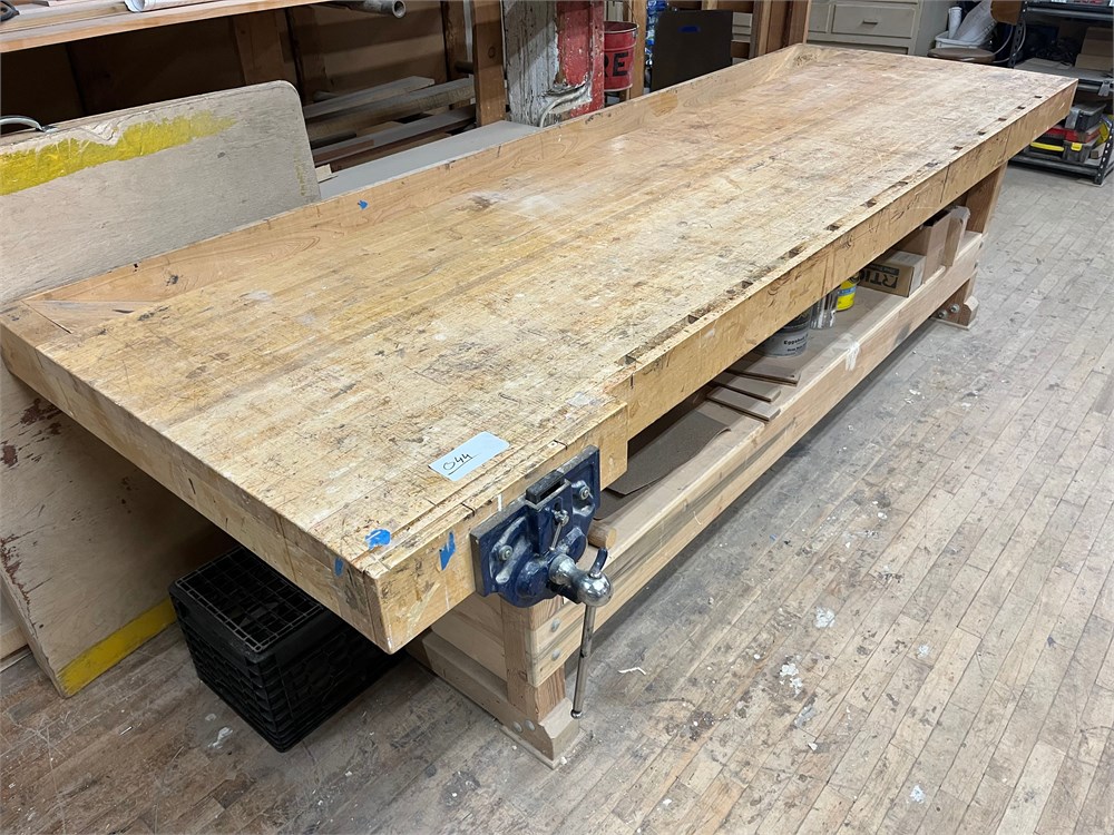 Work Bench w/Vise