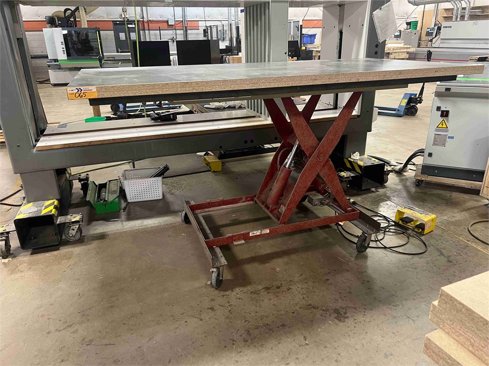 Southworth "LL1.5-35"" Scissor Lift Table