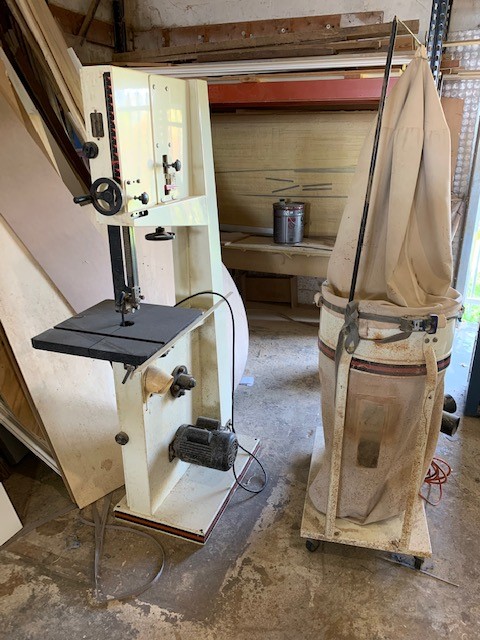 Jet "JWBS-18X" Band Saw & 1-Bag Dust Collector