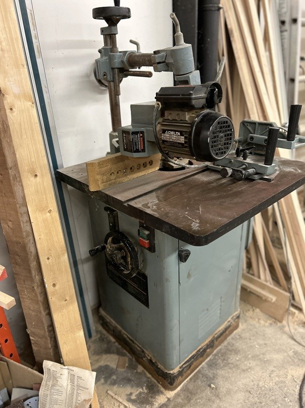 Delta "43-374" Shaper c/w 3 Roller 1ph Feeder  - London, ON