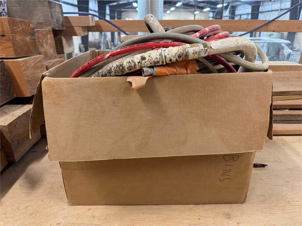 Wagner Spray Gun & Pump