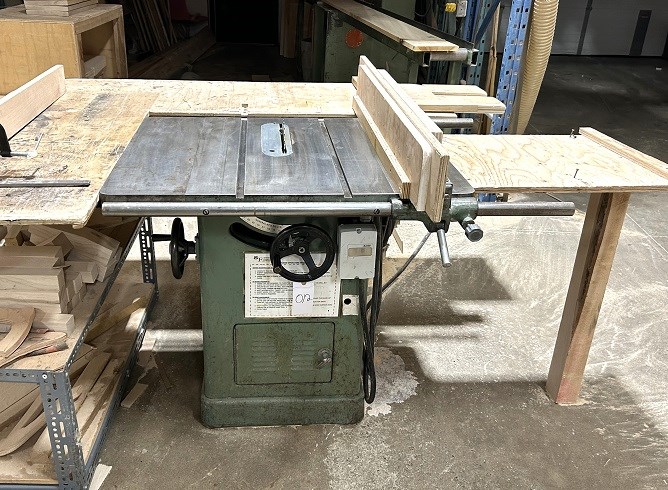 General "10 Inch" Table Saw - 3hp - Concord, ON