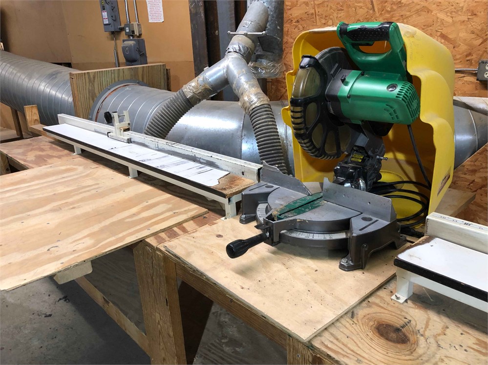 Hitachi Chop Saw with Infeed/Outfeed Fences