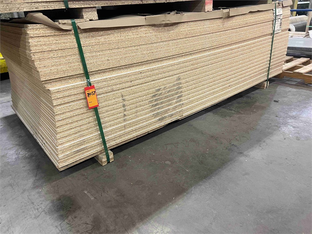 5/8" x 4' x 8' Laminated Particle Board