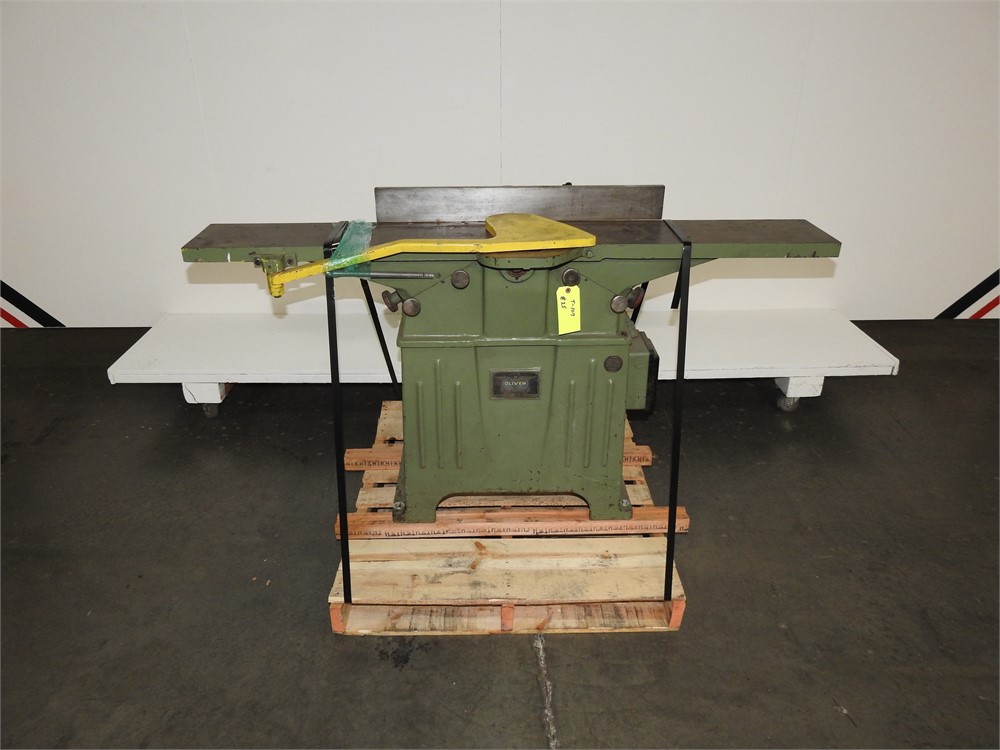 OLIVER "144-BD" HEAVY DUTY 8" JOINTER