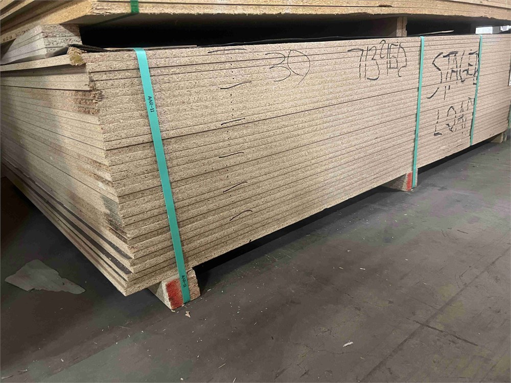 5/8" x 5' x 8' Laminated Particle Board