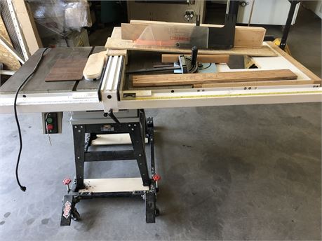 TRADEMASTER "IN11410" CONTRACTORS TABLE SAW WITH MOBILE BASE