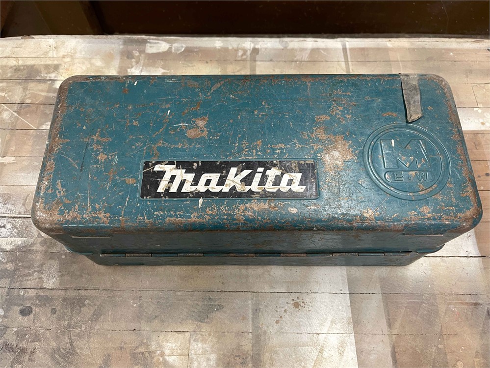 Makita "1100" Planer with Case