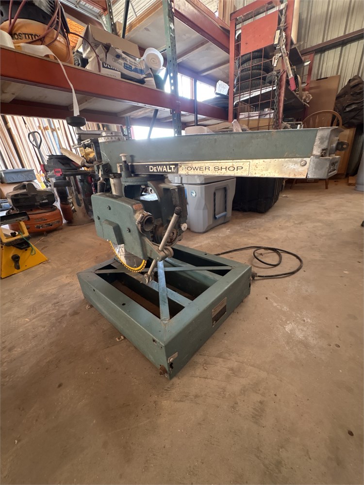 DeWalt "500268" Radial Arm Saw