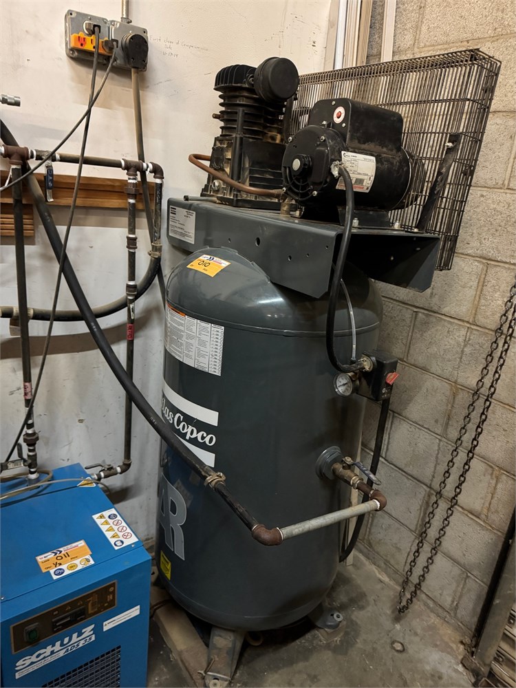 Atlas Copco "AR5EV2381P1" Air Compressor - Piston