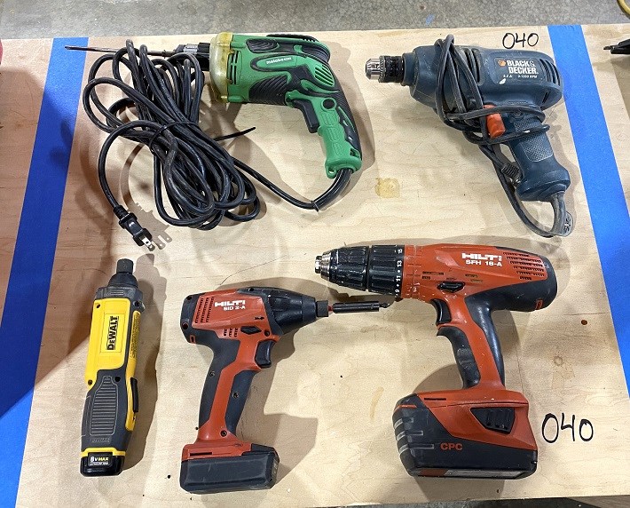 (5) Power Tools "Drills" - Lot of 5