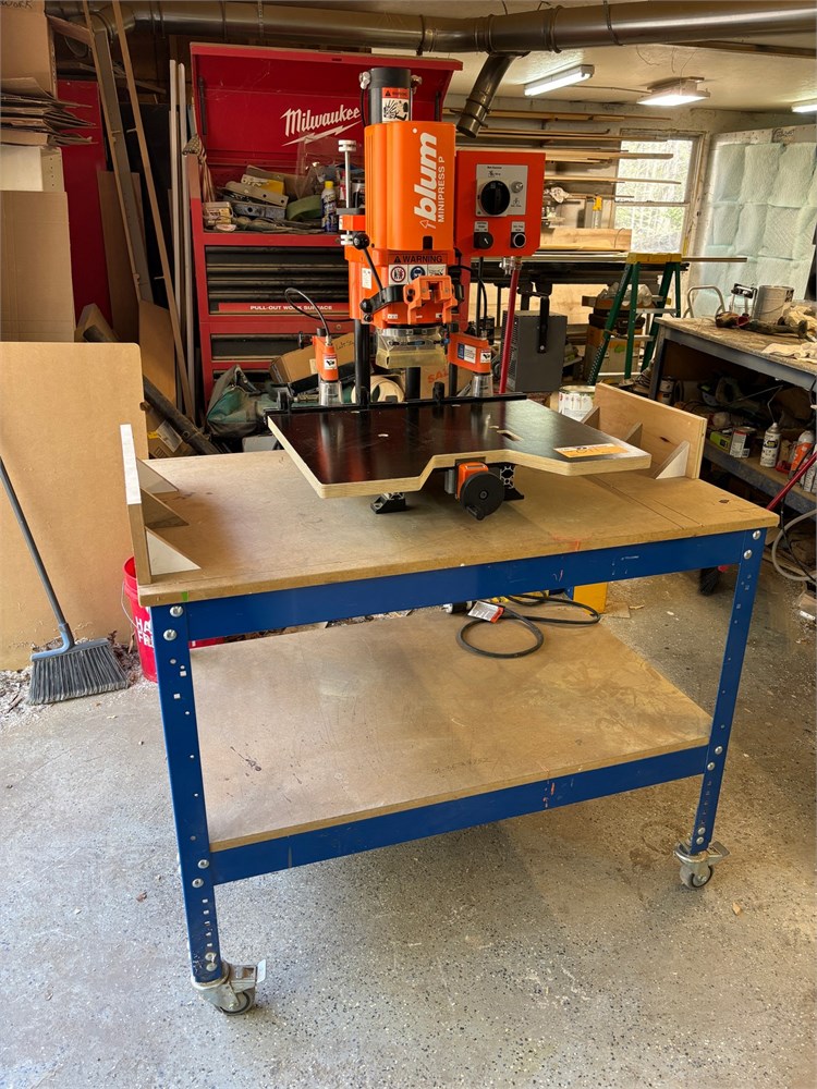 Blum "Minipress P" with Kreg Cart as pictured