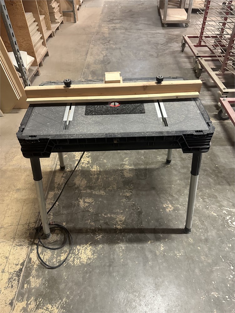 Husky Router Table w/Porter Cable Router